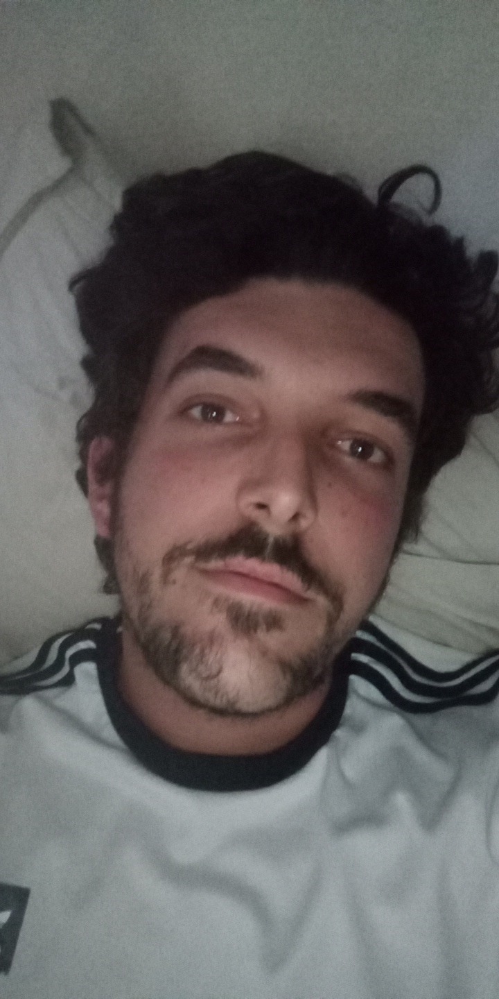 Profil de Nihad, 26 ans, Escort TS Suisse à Verdabbio