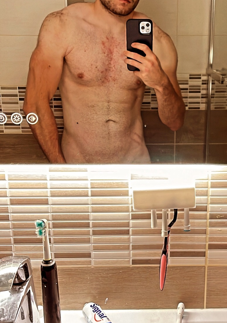 Profil de Lahcene, 25 ans, Escort TS Suisse à Rothenhausen