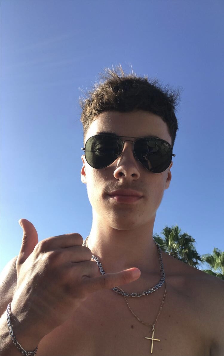 Profil de Ghassan, 23 ans, Escort TS Suisse à Lüscherz