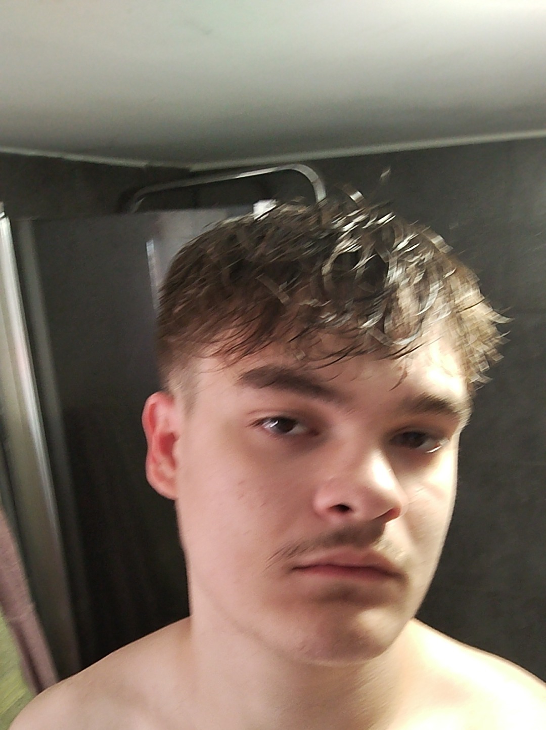 Profil de Erol, 19 ans, Escort TS Suisse à Seehof