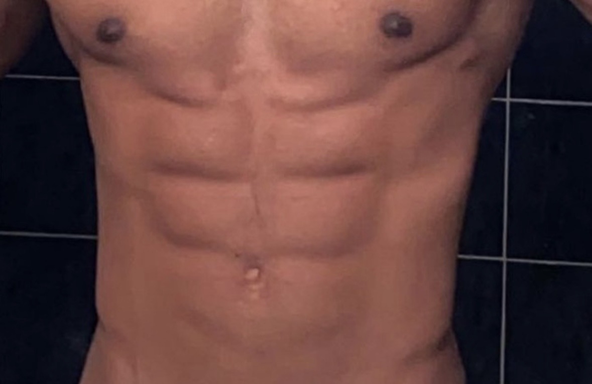 Profil de Leander, 20 ans, Escort TS Suisse à Enney