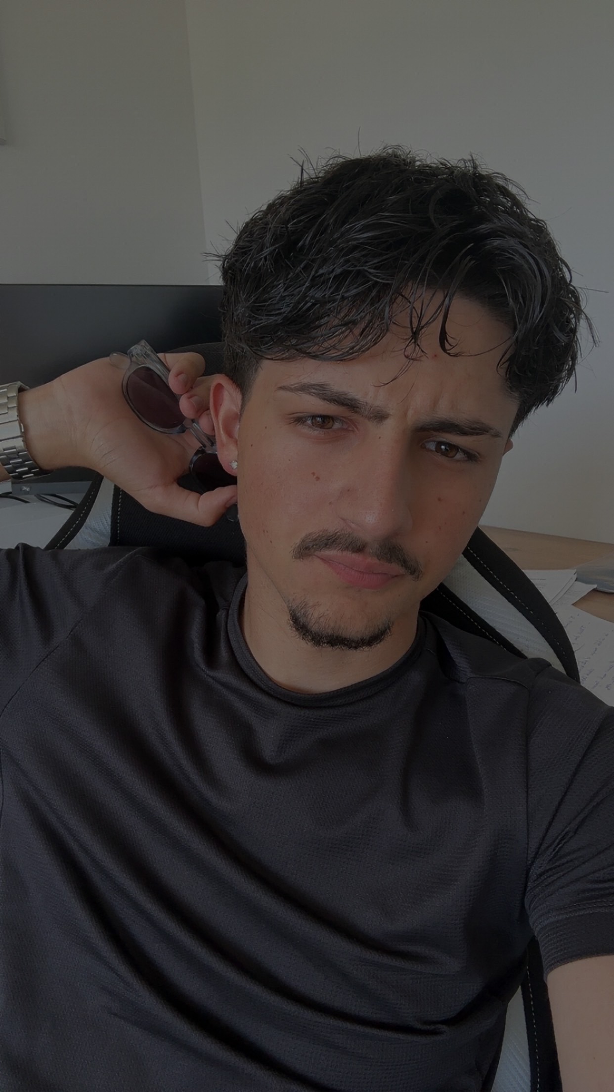 Profil de Howard, 19 ans, Escort TS Suisse à Vättis