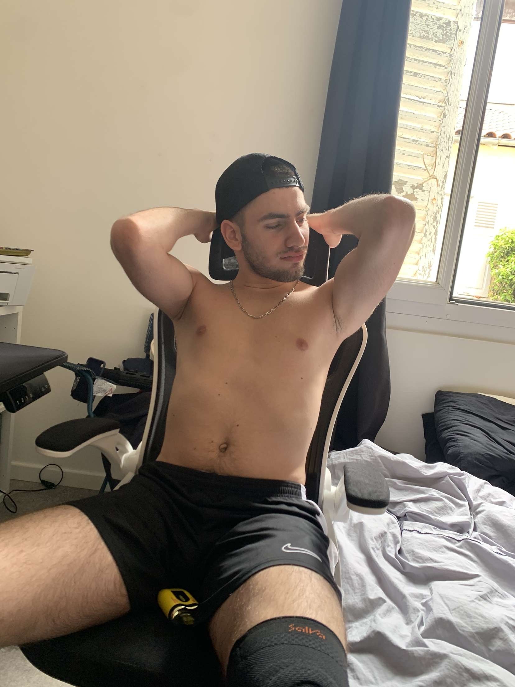 Profil de Ilyesse, 19 ans, Escort TS Suisse à Lavin
