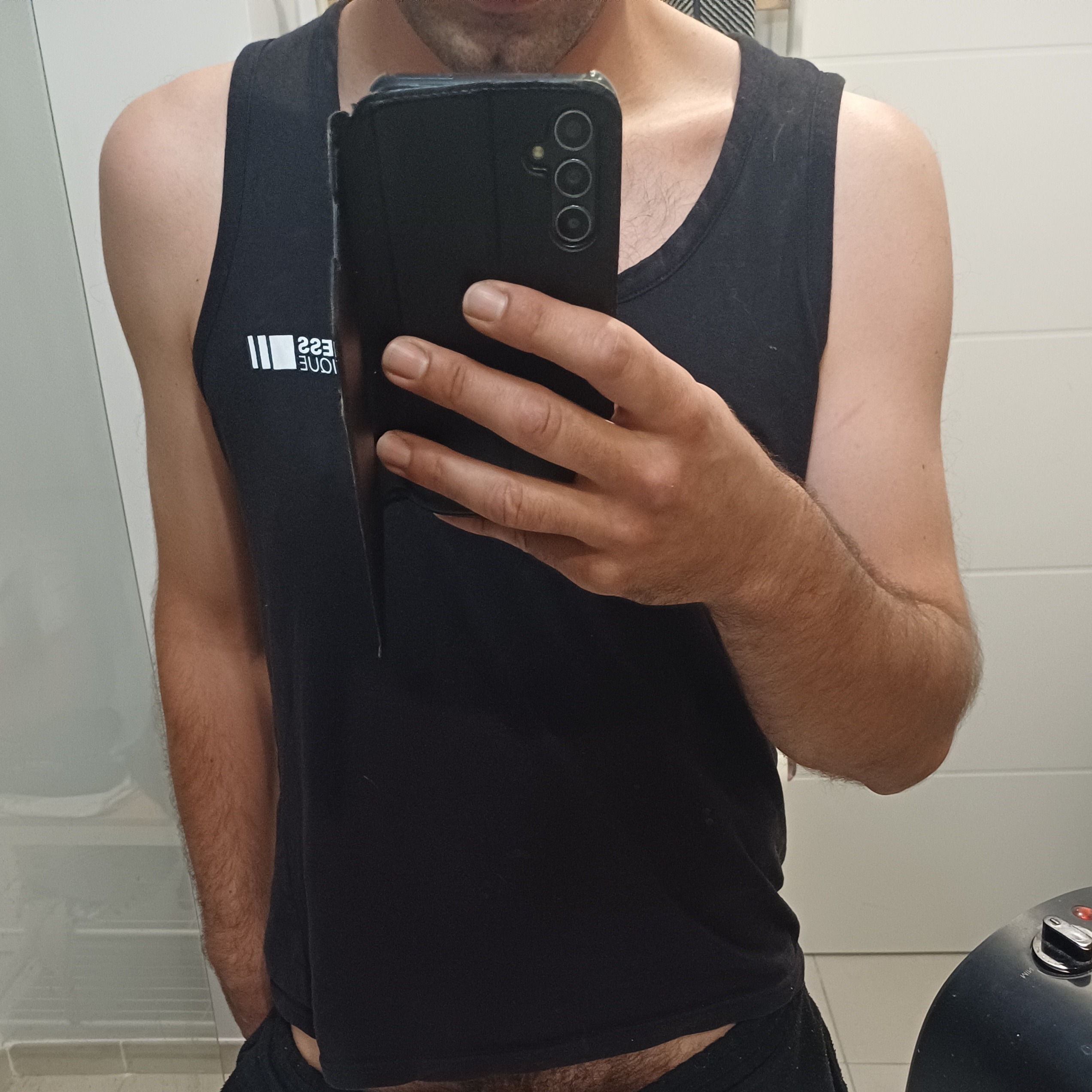 Profil de Junayd, 36 ans, Escort TS Suisse à Pignia