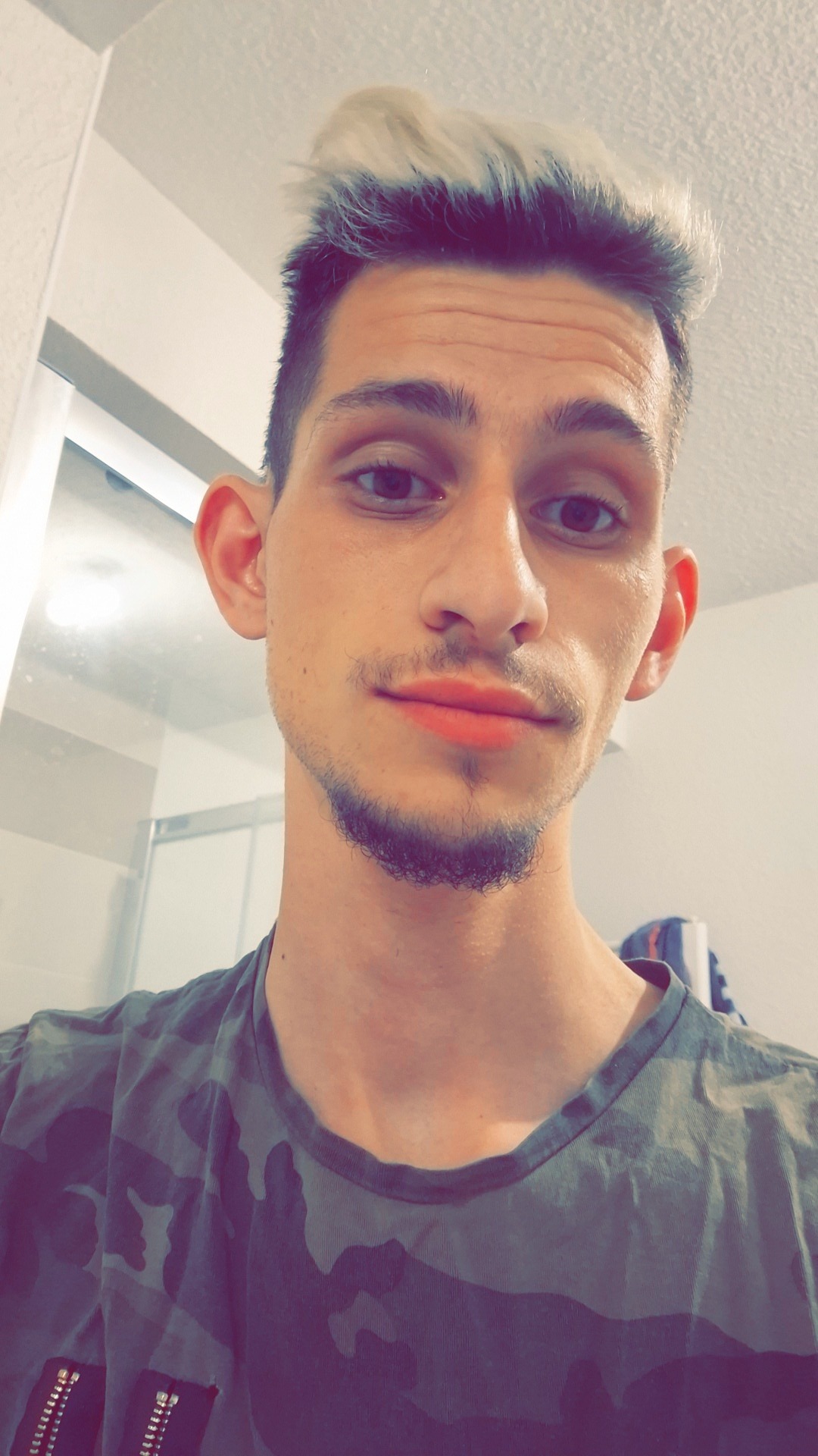 Profil de Harris, 27 ans, Escort TS Suisse à Travers