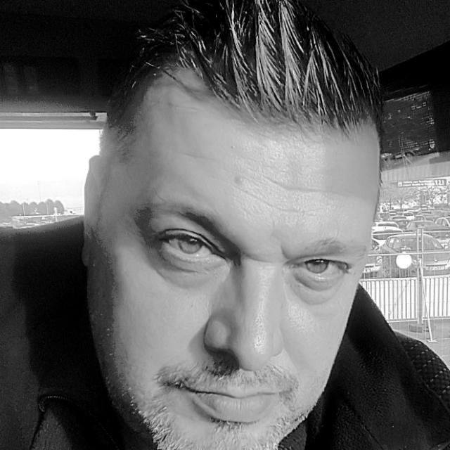 Profil de Justin, 52 ans, Escort TS Suisse à Uttigen