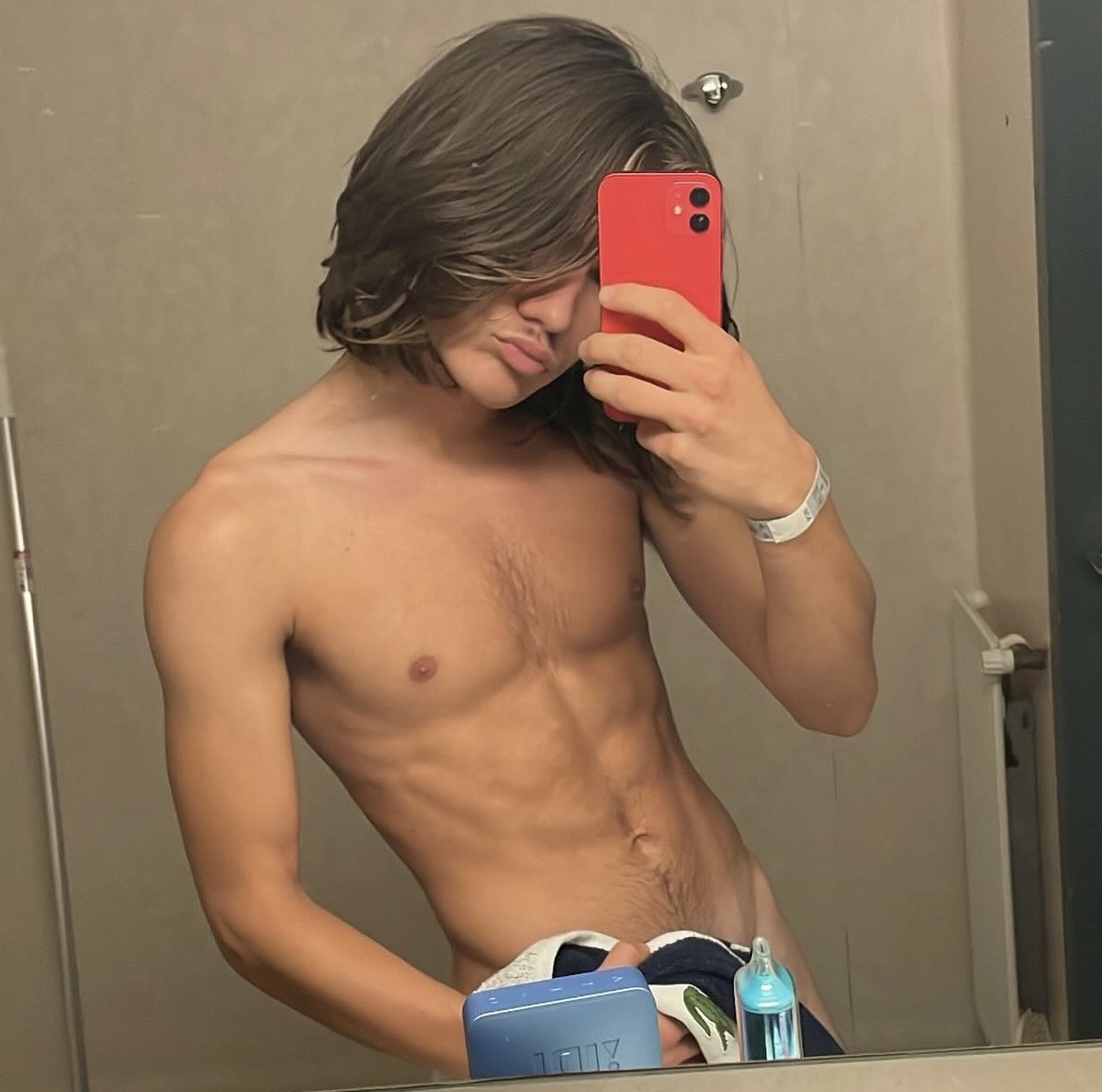 Profil de Nans, 22 ans, Escort TS Suisse à Mugena
