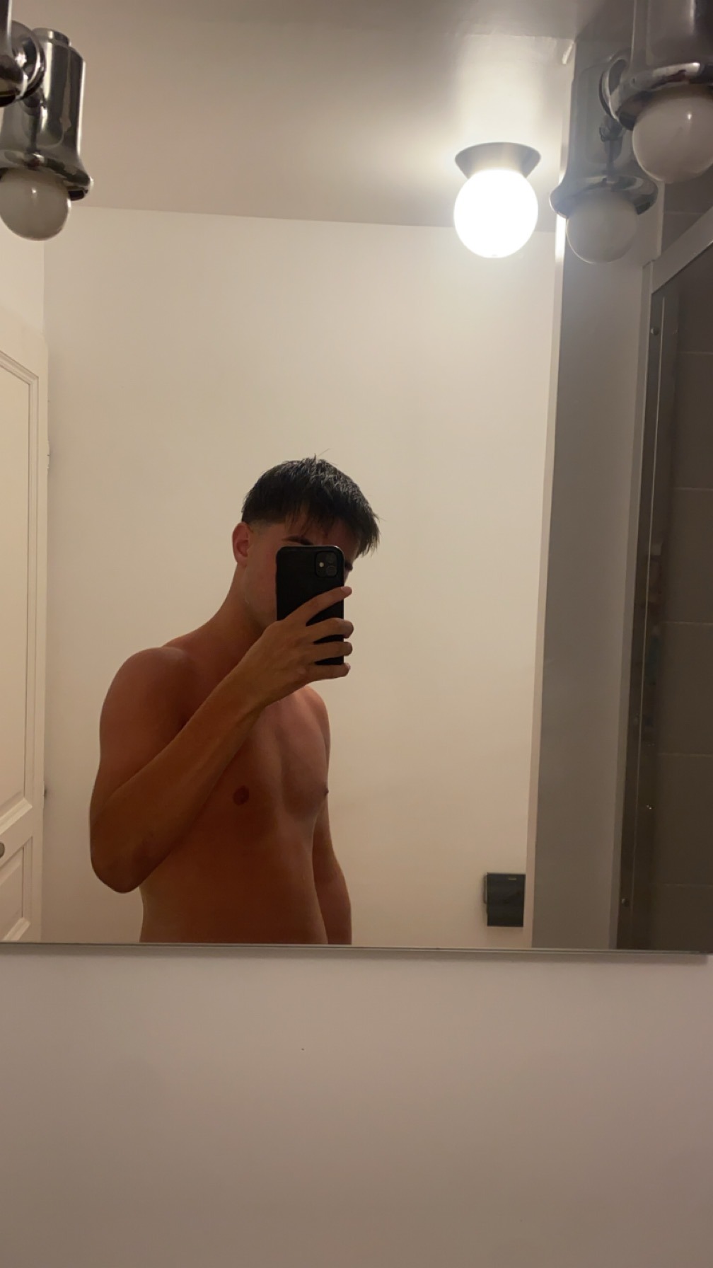 Profil de Anthonny, 19 ans, Escort TS Suisse à Luchsingen