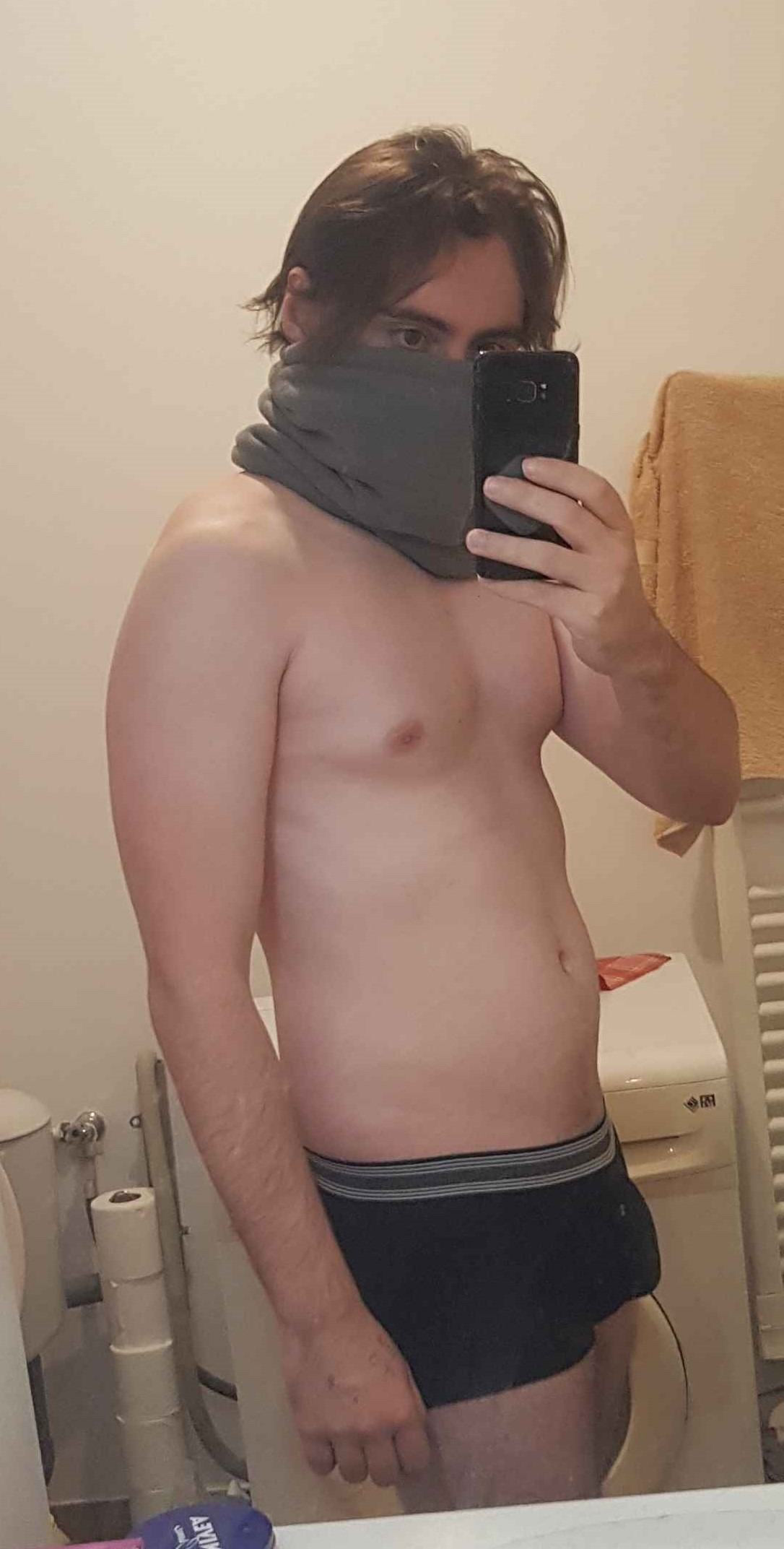 Profil de Ya, 25 ans, Escort TS Suisse à Horn