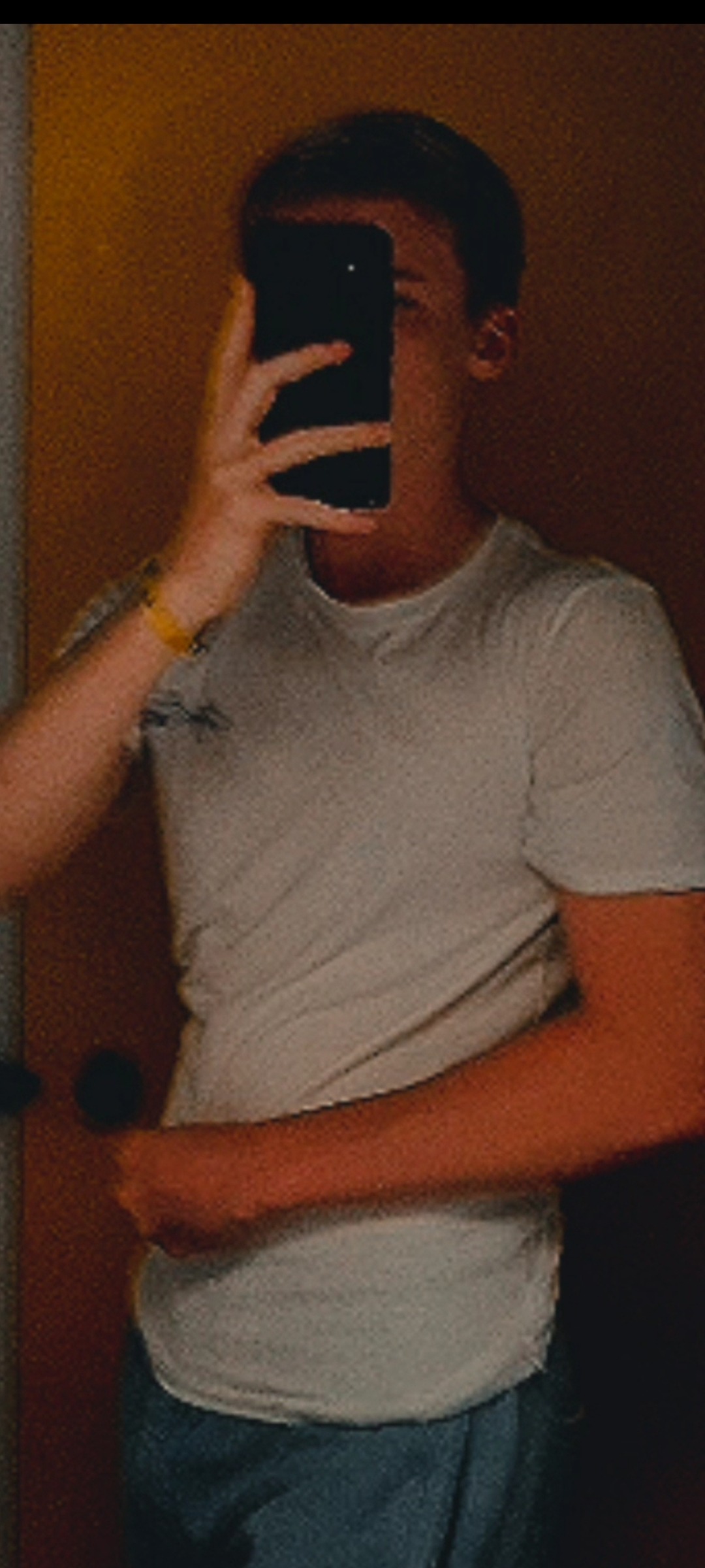 Profil de Edric, 20 ans, Escort TS Suisse à Marchissy