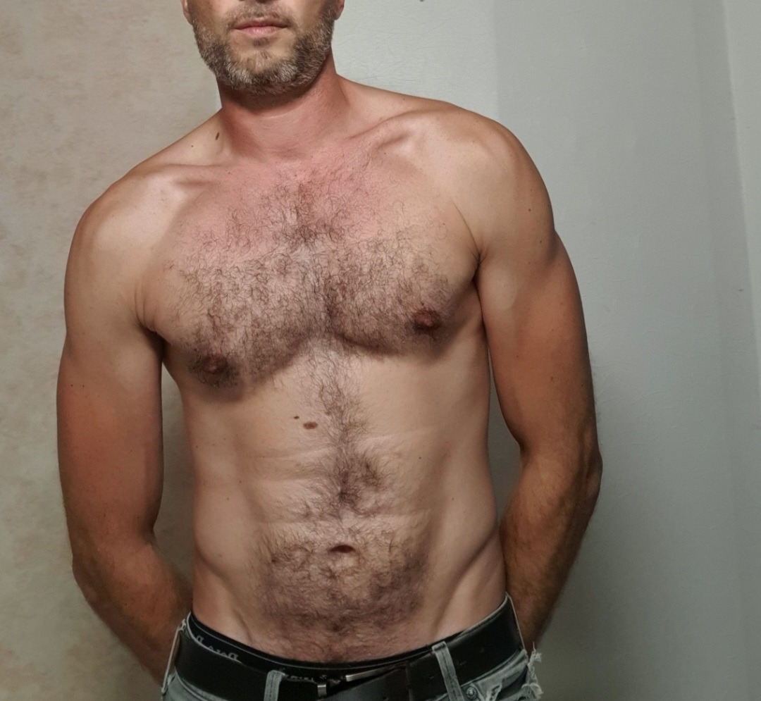 Profil de Najibe, 39 ans, Escort TS Suisse à Aigle