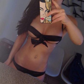 Profil de Kinnie, 34 ans, Escort TS Suisse à Ursy