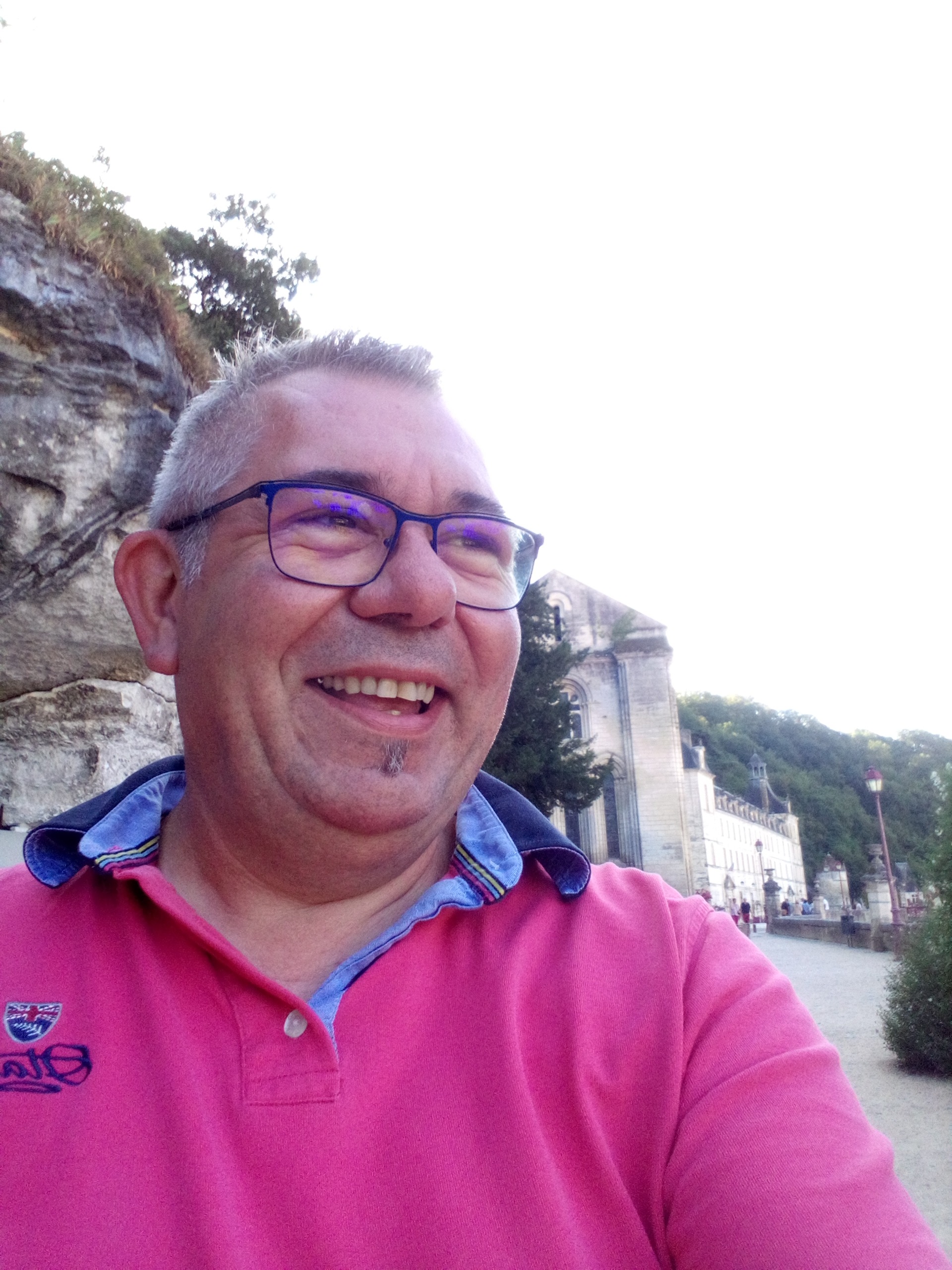 Profil de Miguelito, 55 ans, Escort TS Suisse à Daillon