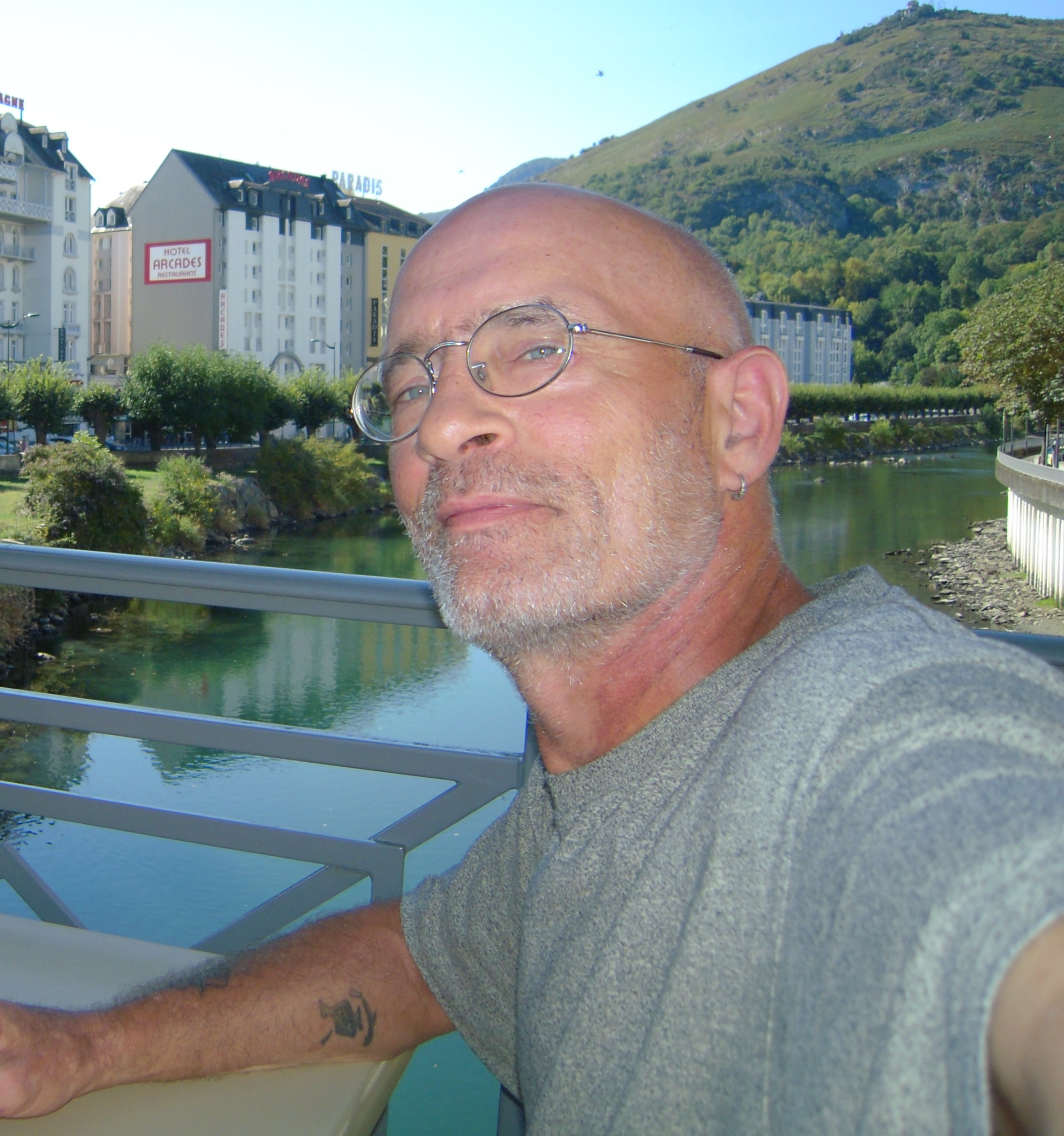 Profil de Maxo, 55 ans, Escort TS Suisse à Vugelles-La Mothe