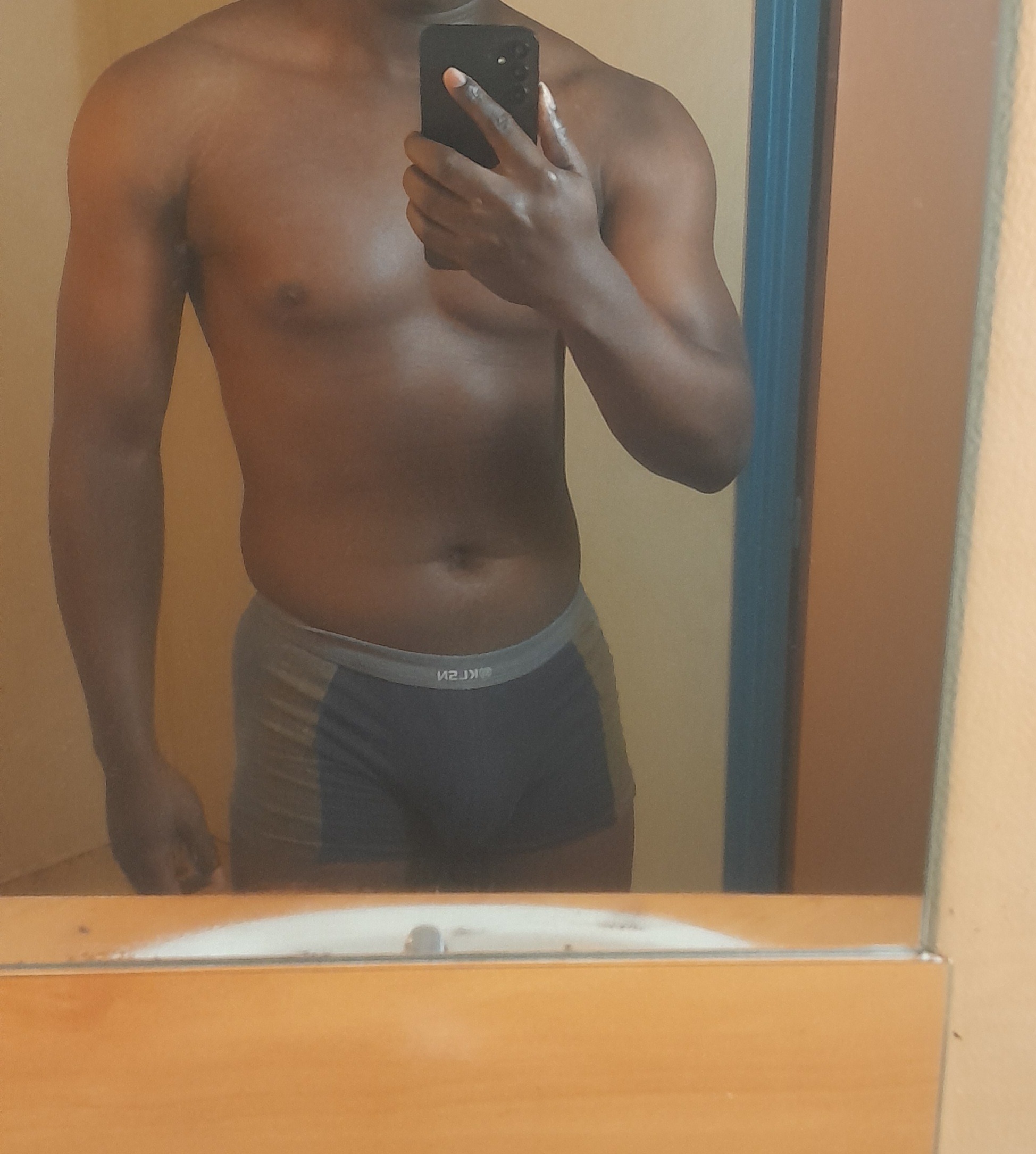 Profil de Shaan, 26 ans, Escort TS Suisse à Morrens VD