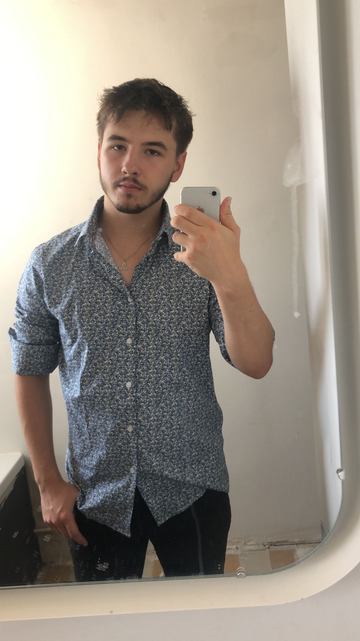 Profil de Boumedien, 19 ans, Escort TS Suisse à Cheyres