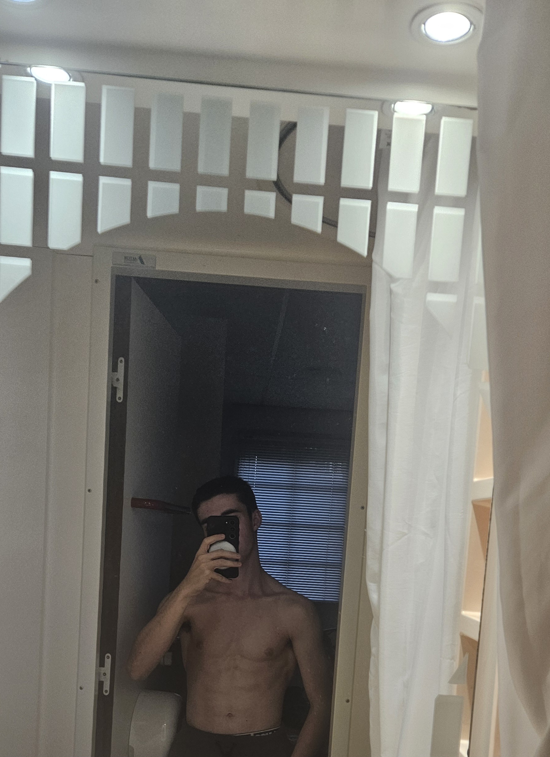Profil de Justino, 21 ans, Escort TS Suisse à Aïre