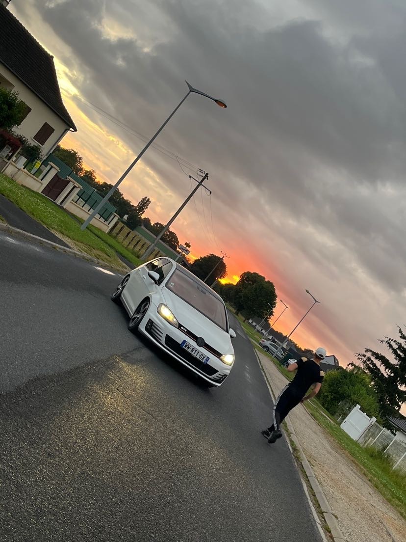 Profil de Jean-guy, 23 ans, Escort TS Suisse à Panex