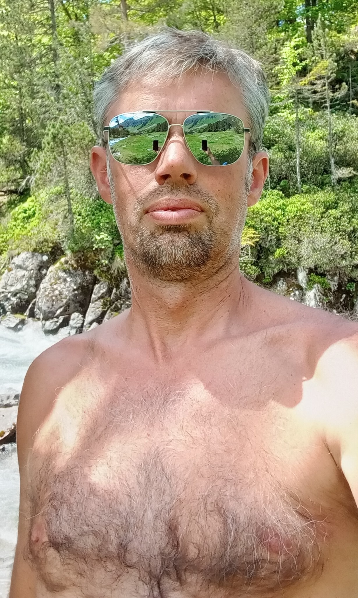Profil de Mohamed-habib, 55 ans, Escort TS Suisse à Tenna
