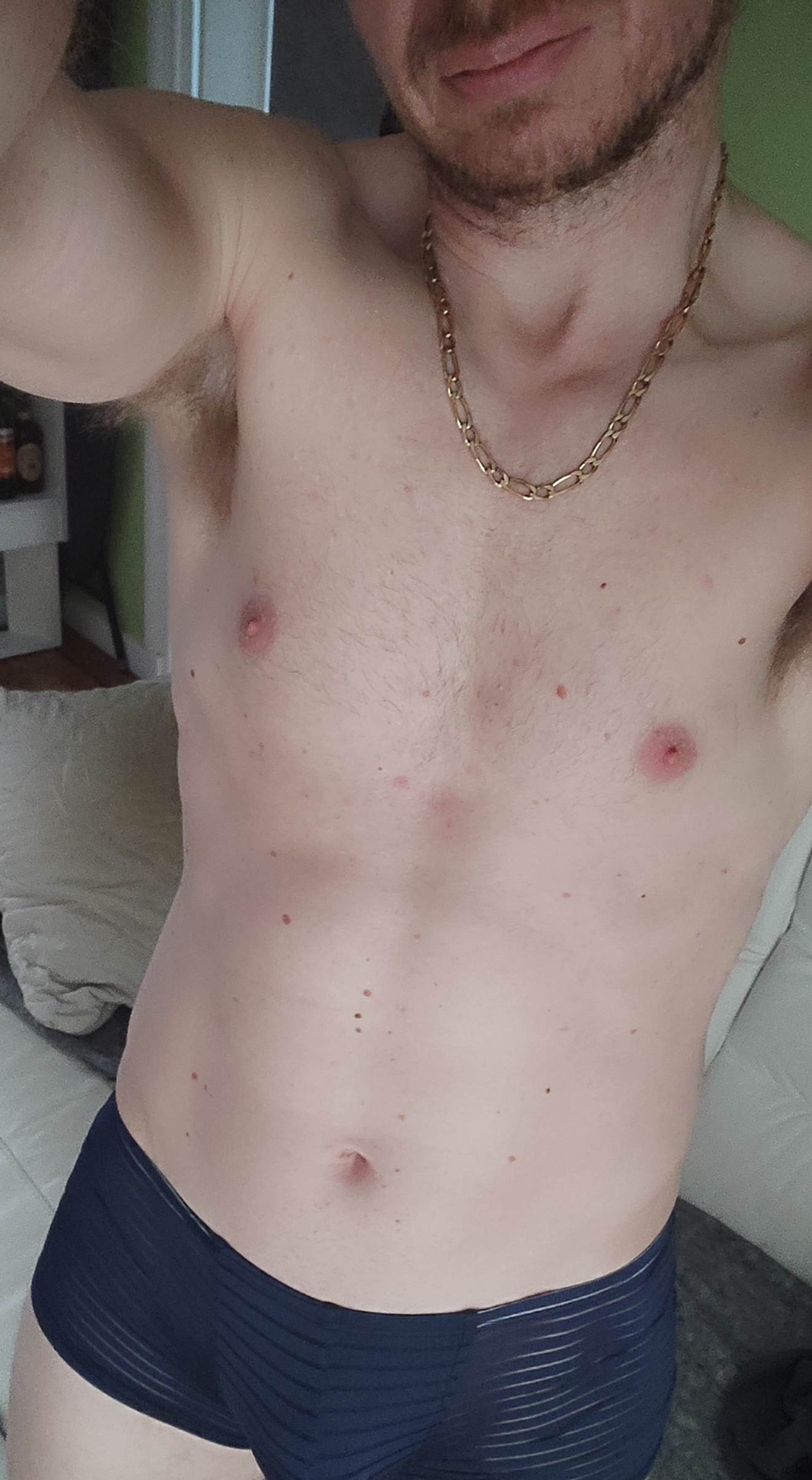 Profil de Ermin, 43 ans, Escort TS Suisse à Vulliens